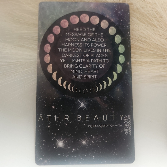 ĀTHR BEAUTY Moonlight Crystal Palette - Picture 9 of 12
